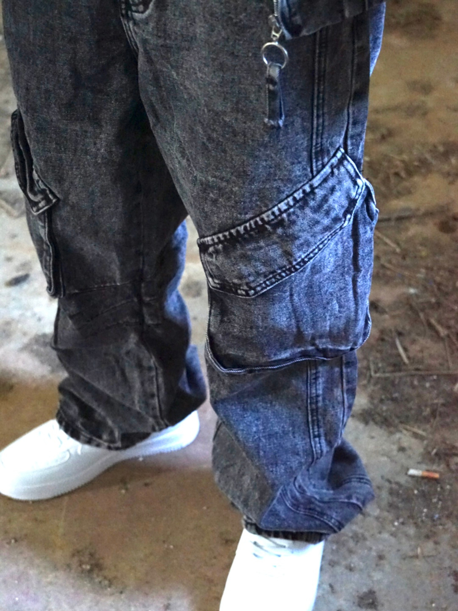 Jeans Uomo Grigio con Tasche – Streetwear Arte Uomo