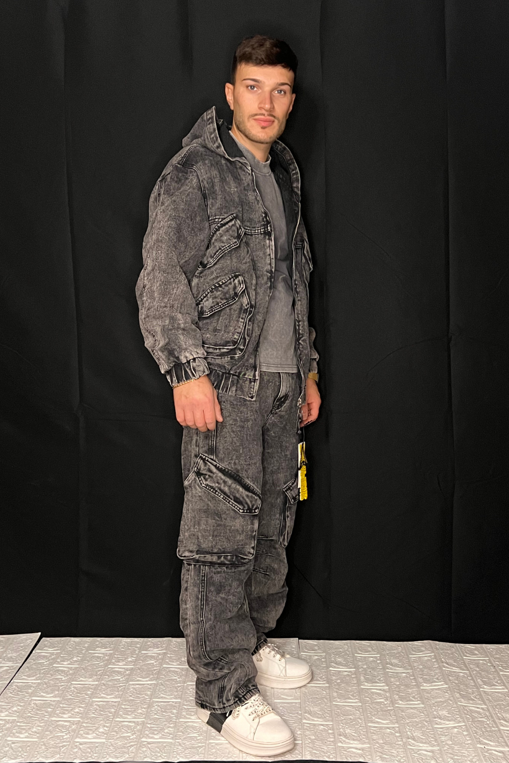 Giacca Jeans Uomo Grigia – Modello Streetwear Arte Uomo