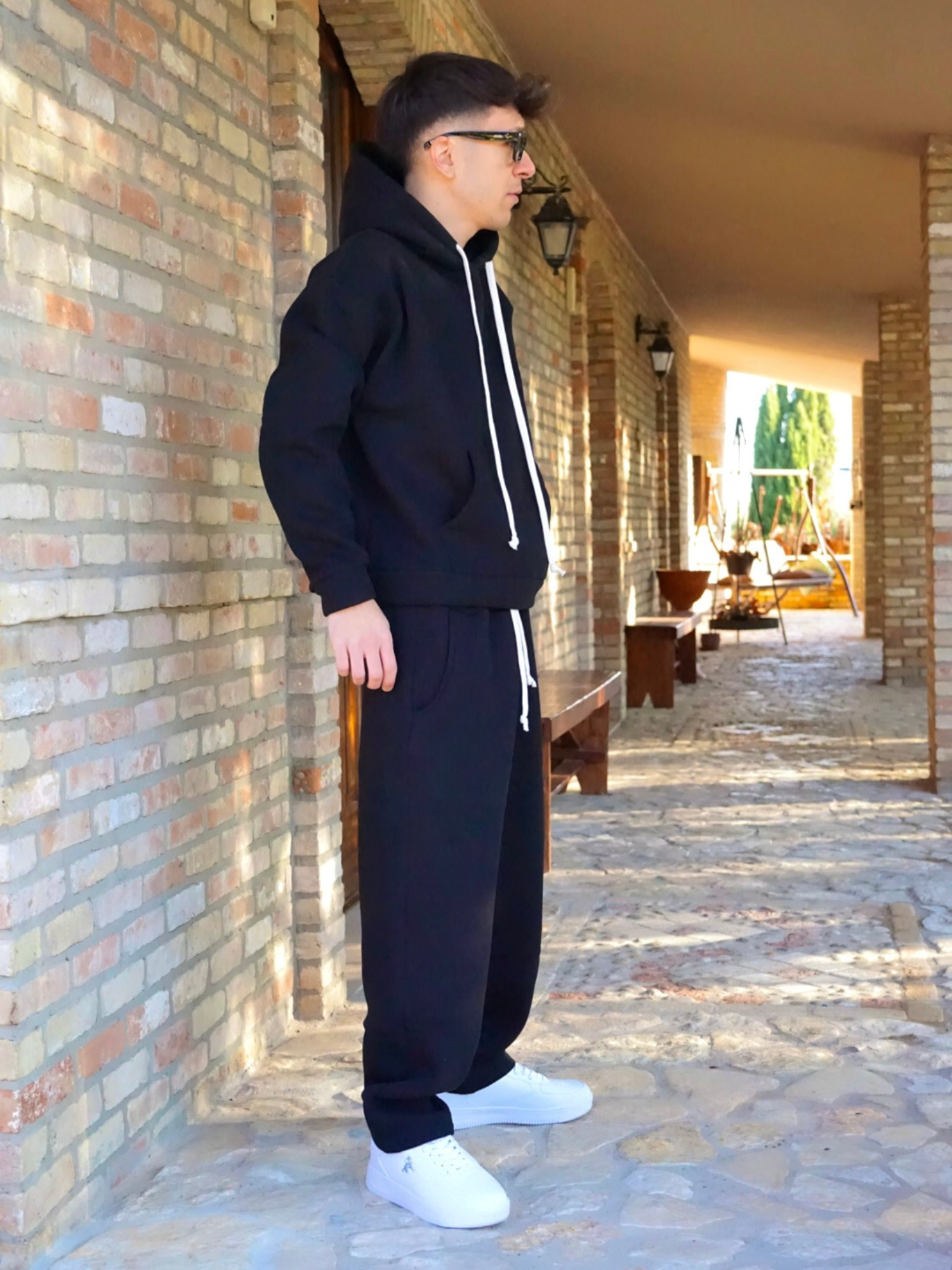 Tuta Nera Uomo – Tracksuit Streetwear Arte Uomo